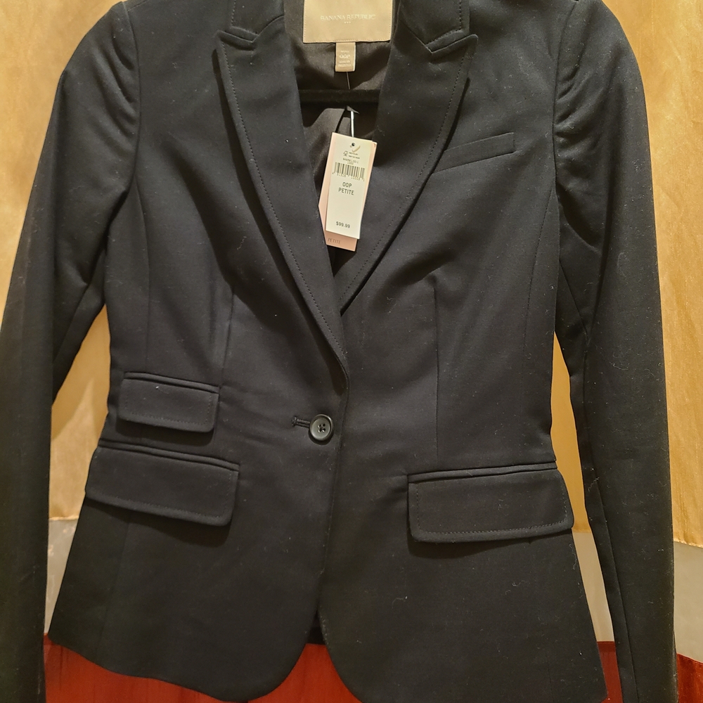 NWT-Banana Republic Black Blazer